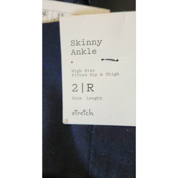 A New Day Women's Solid Black High-Rise Skinny Ankle Pants, Size 2, Fitted Hip - Picture 8 of 8